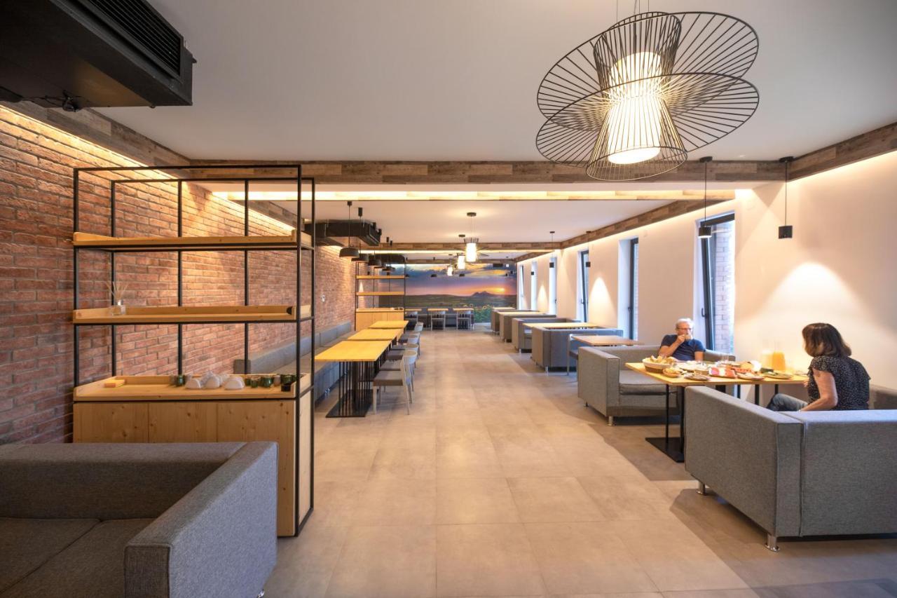 Hotel Takara Dedoplis Tskaro 外观 照片