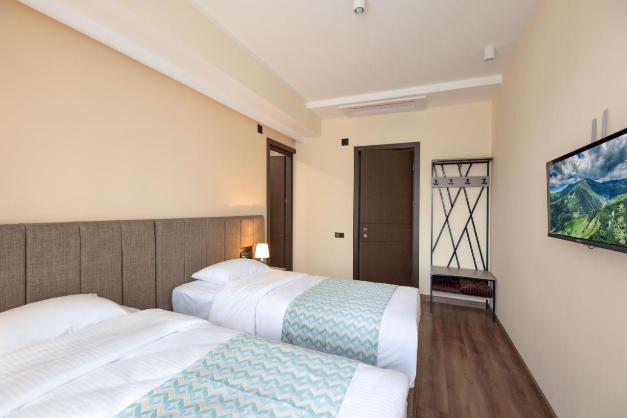 Hotel Takara Dedoplis Tskaro 外观 照片